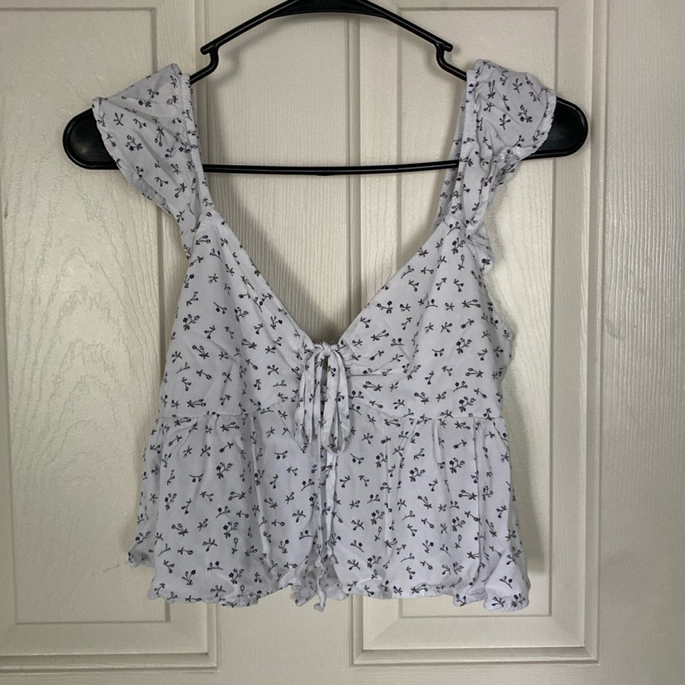 LA Hearts Pacsun Babydoll Floral Keyhole Top
